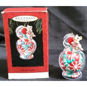 Hallmark CANDY CAPER Christmas Ornament mouse in jar of mint & sweets Dated 1994